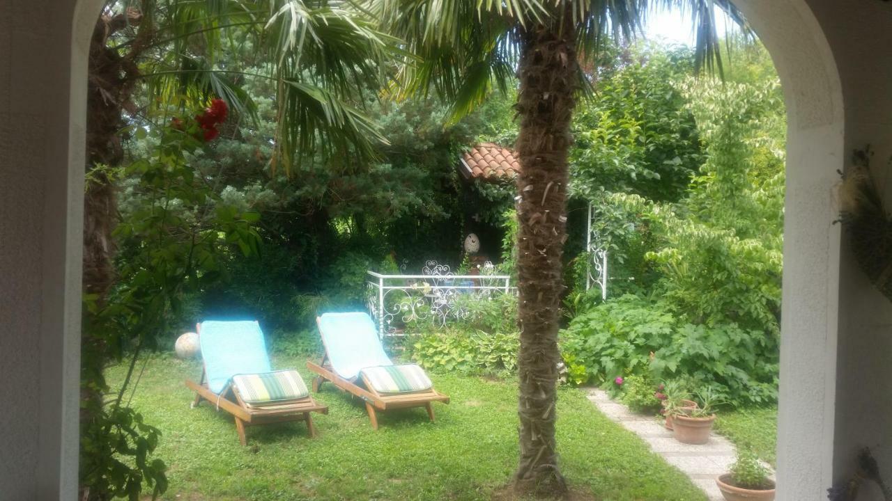 Apartment Slavi Випава Екстериор снимка
