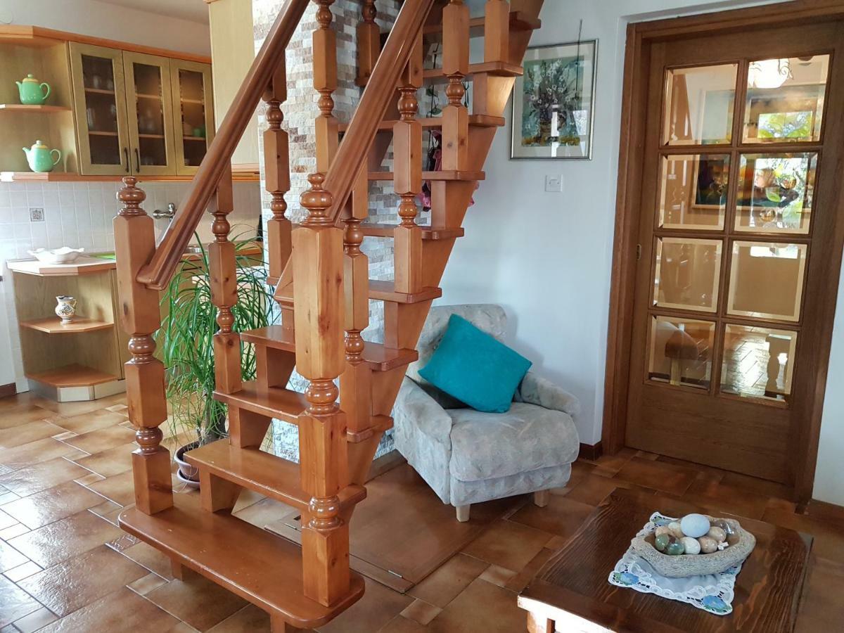 Apartment Slavi Випава Екстериор снимка