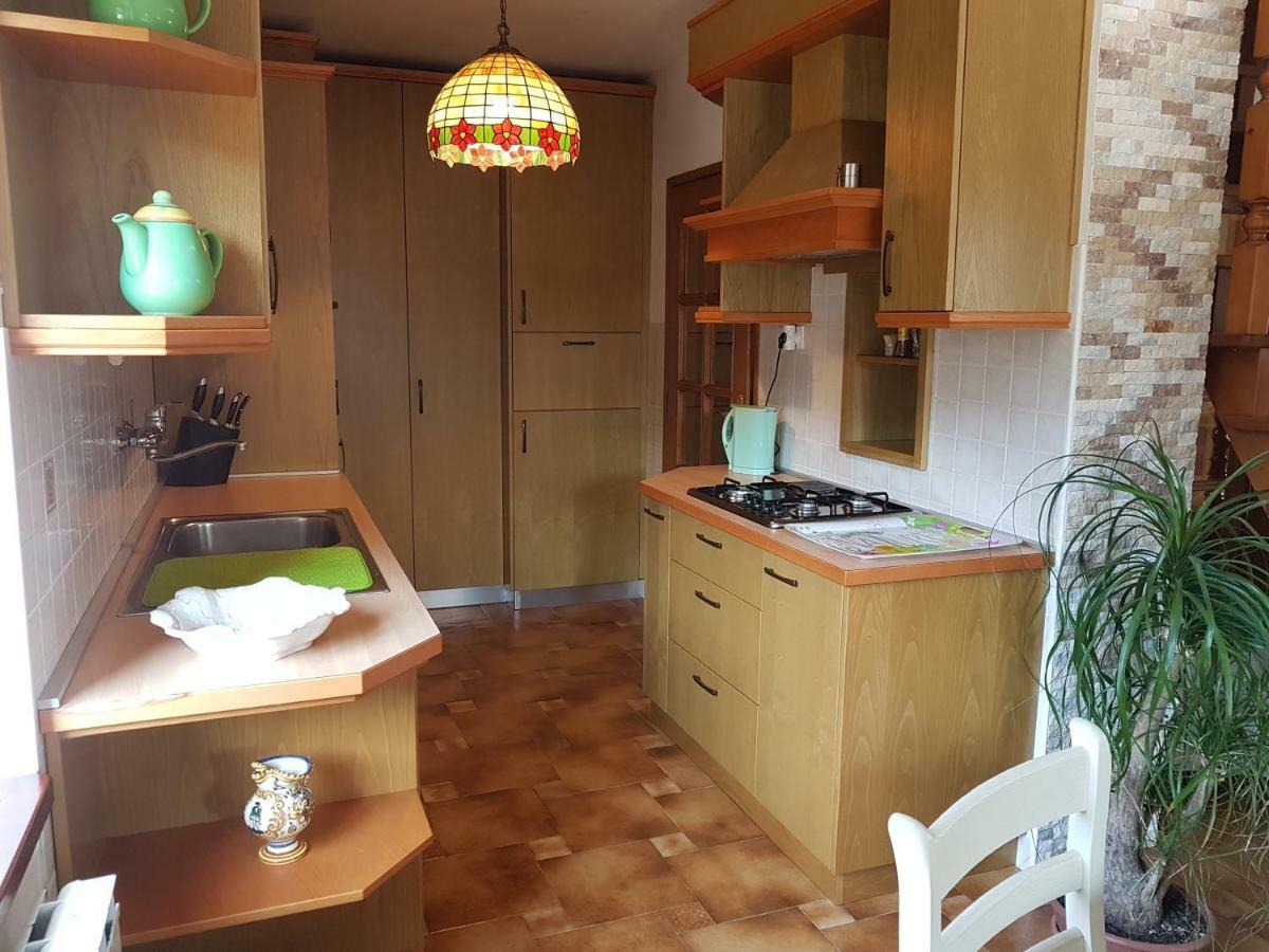 Apartment Slavi Випава Екстериор снимка