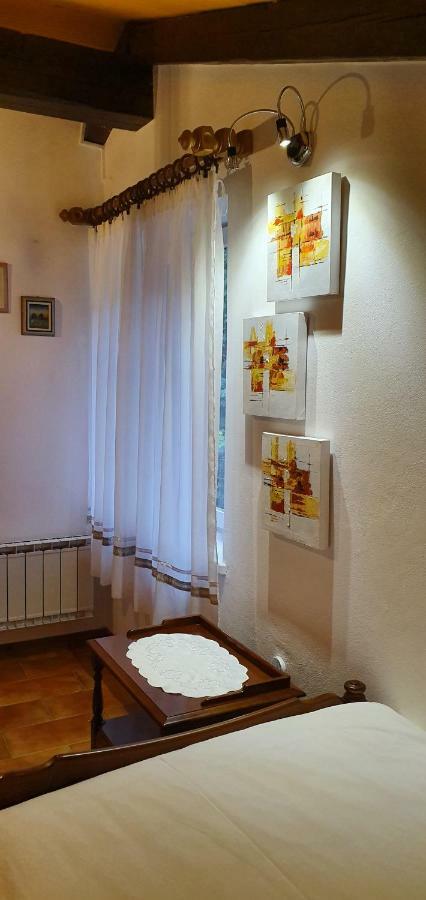 Apartment Slavi Випава Екстериор снимка
